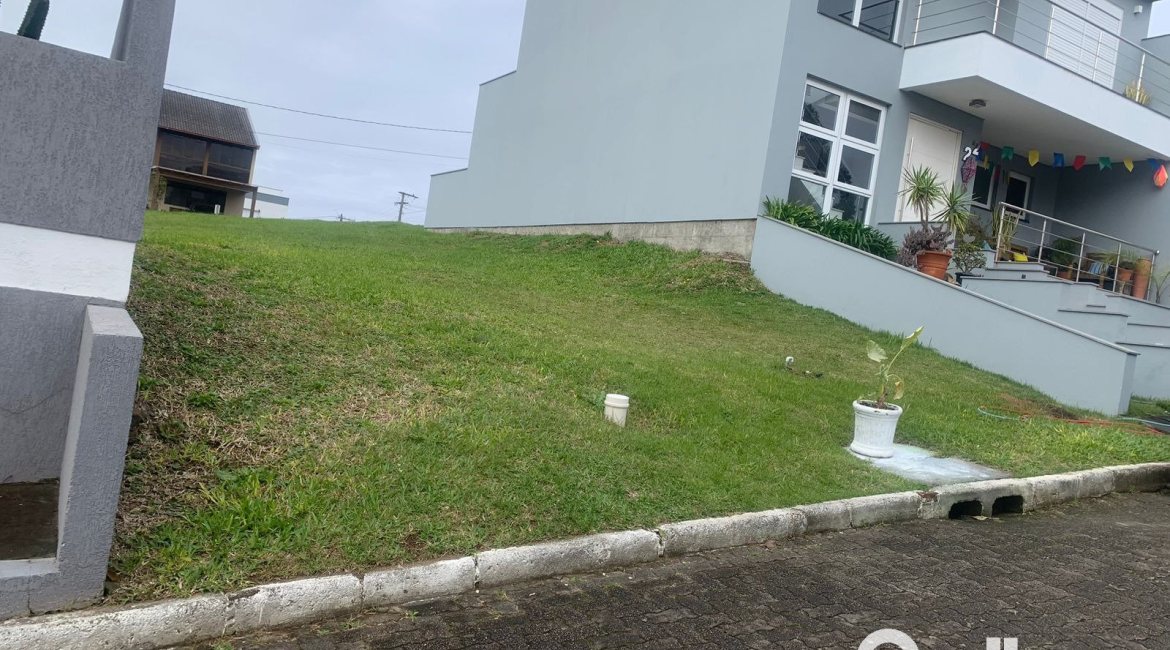 Terreno em condomínio à venda com 272m², no bairro Aberta dos Morros em Porto Alegre