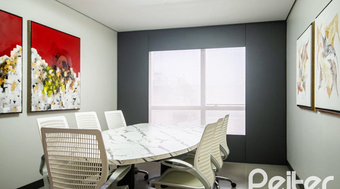 Comercial à venda com 118m², no bairro Praia de Belas em Porto Alegre