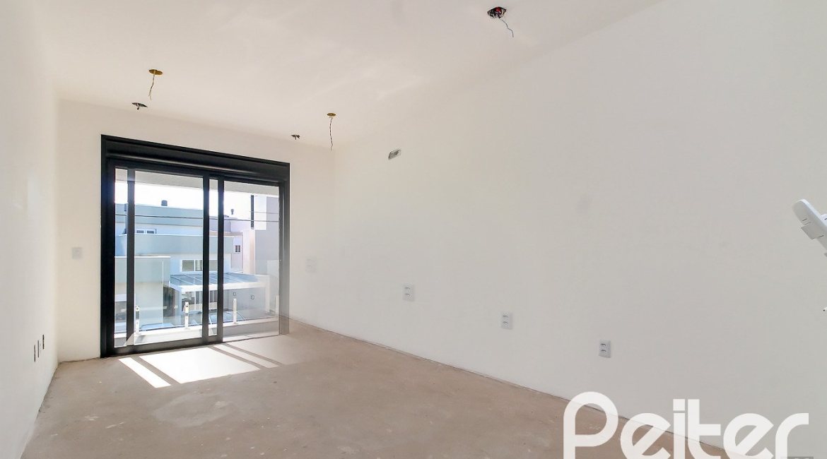 Casa em Condomínio à venda com 150m², 3 dormitórios, 3 suítes, 2 vagas, no bairro Ipanema em Porto Alegre