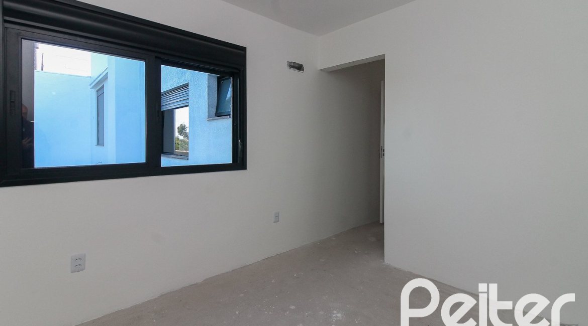 Casa em Condomínio à venda com 150m², 3 dormitórios, 3 suítes, 2 vagas, no bairro Ipanema em Porto Alegre