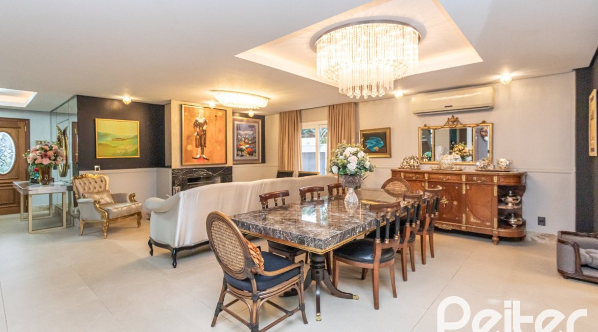 Casa em Condomínio à venda com 592m², 3 dormitórios, 3 suítes, 4 vagas, no bairro Terra Ville em PORTO ALEGRE