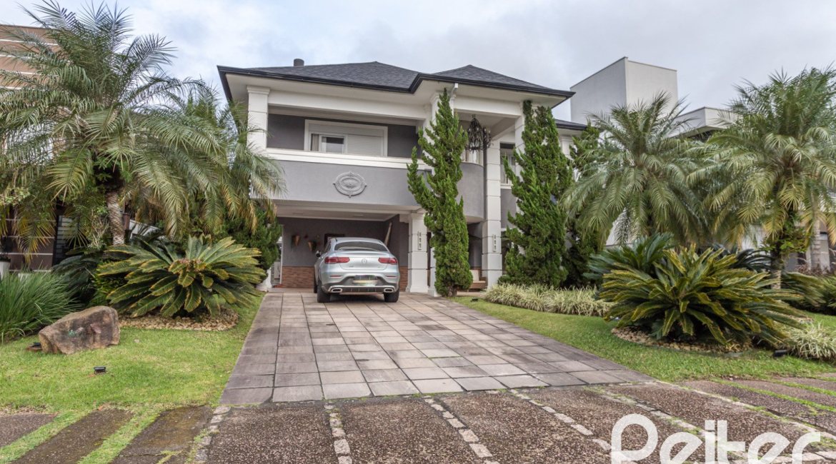 Casa em Condomínio à venda com 592m², 3 dormitórios, 3 suítes, 4 vagas, no bairro Terra Ville em PORTO ALEGRE