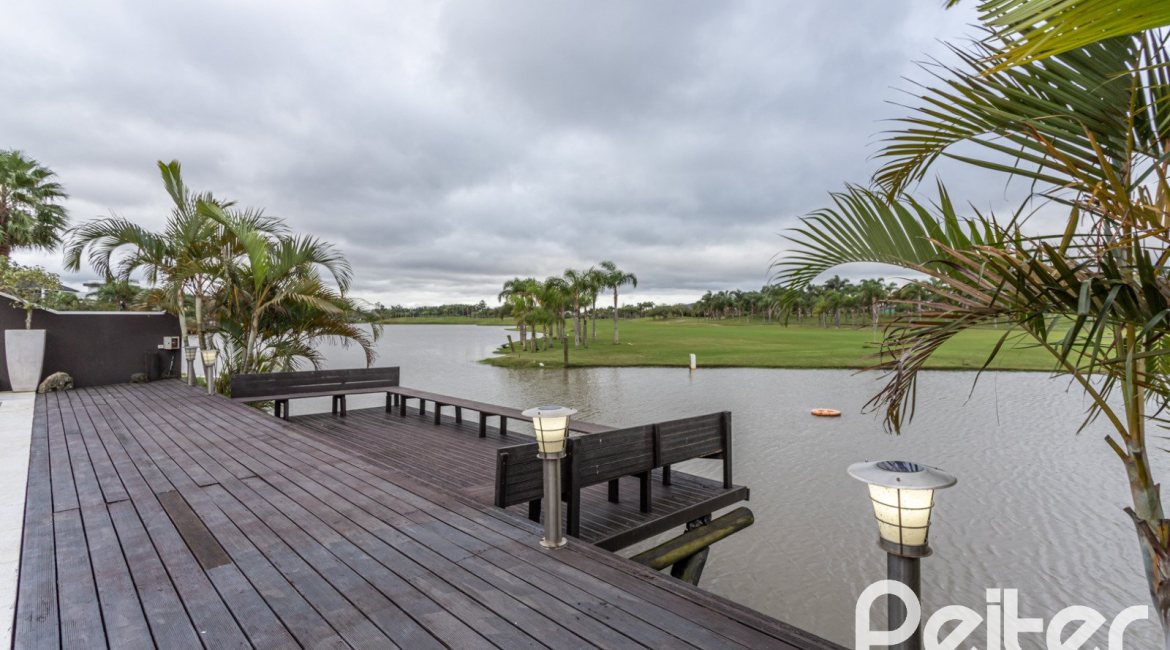 Casa em Condomínio à venda com 506m², 4 dormitórios, 4 suítes, 4 vagas, no bairro Terra Ville em Porto Alegre