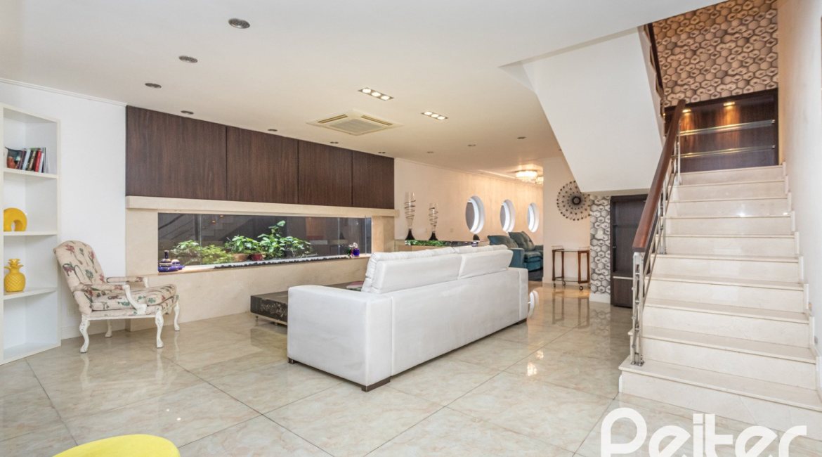 Casa em Condomínio à venda com 506m², 4 dormitórios, 4 suítes, 4 vagas, no bairro Terra Ville em Porto Alegre
