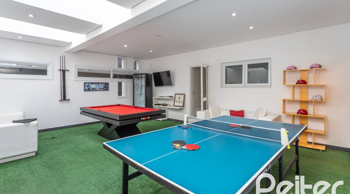 Casa em Condomínio à venda com 506m², 4 dormitórios, 4 suítes, 4 vagas, no bairro Terra Ville em Porto Alegre