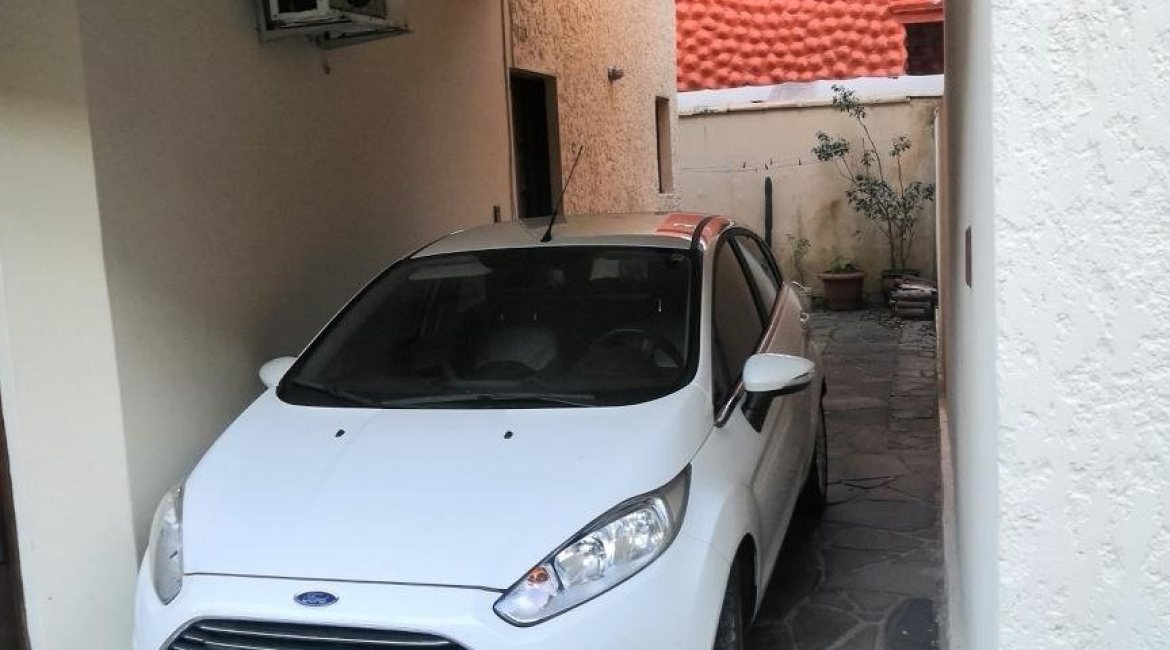 Casa em Condomínio à venda com 190m², 3 dormitórios, 1 suíte, 2 vagas, no bairro Ipanema em Porto Alegre