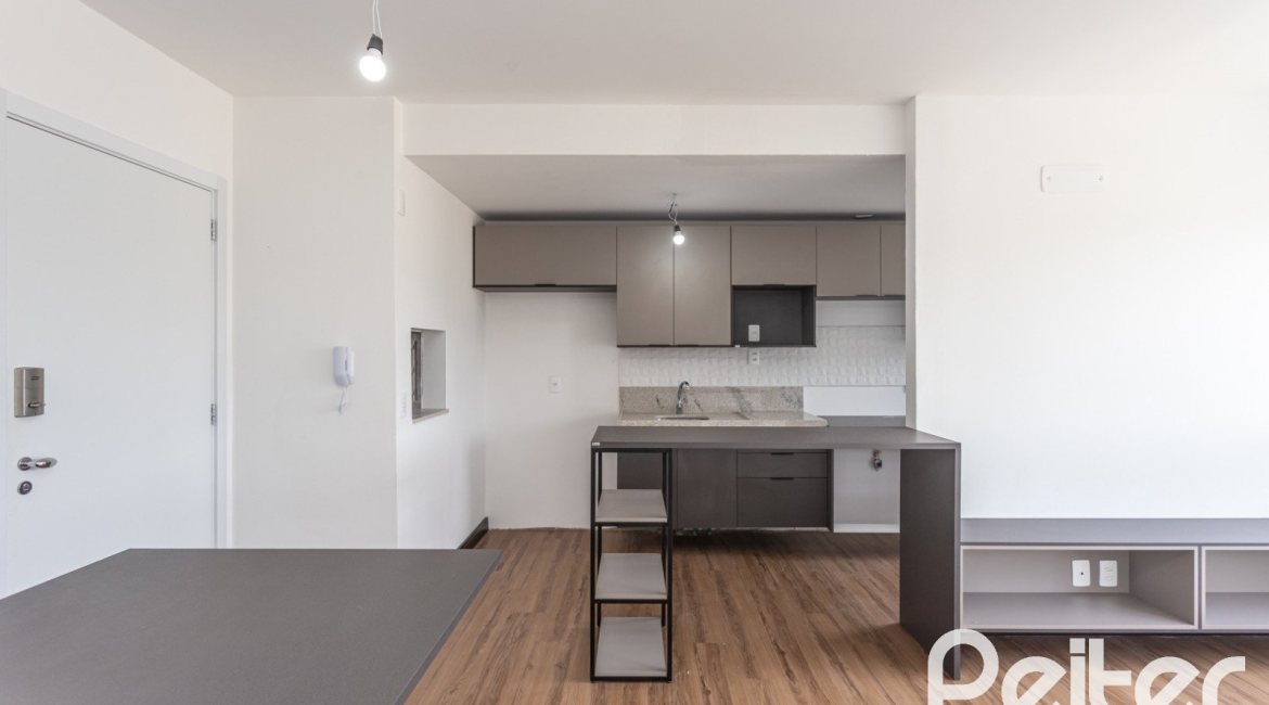 Apartamento à venda com 59m², 2 dormitórios, 1 suíte, 1 vaga, no bairro Jardim do Salso em Porto Alegre
