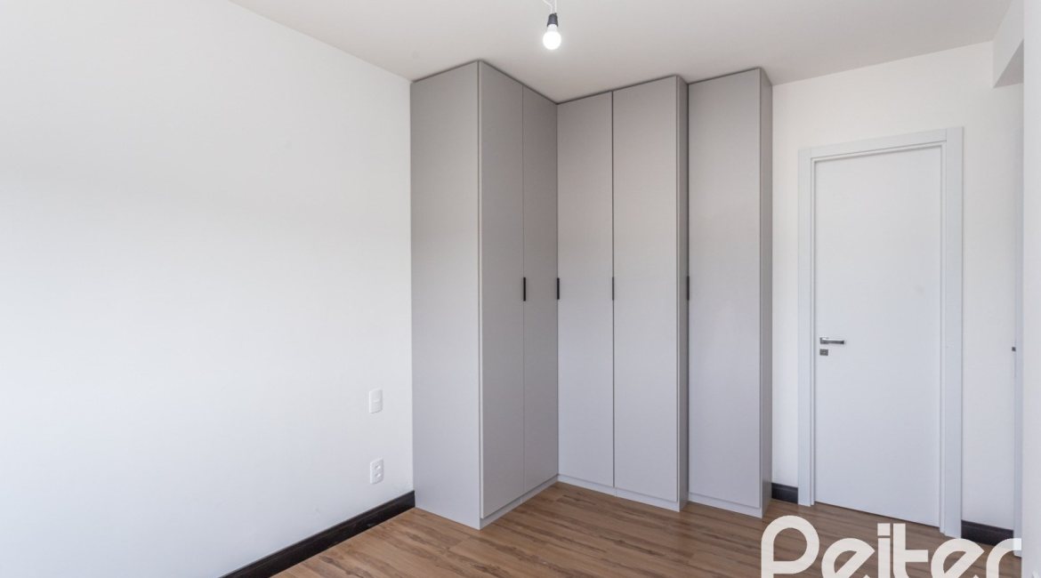 Apartamento à venda com 59m², 2 dormitórios, 1 suíte, 1 vaga, no bairro Jardim do Salso em Porto Alegre