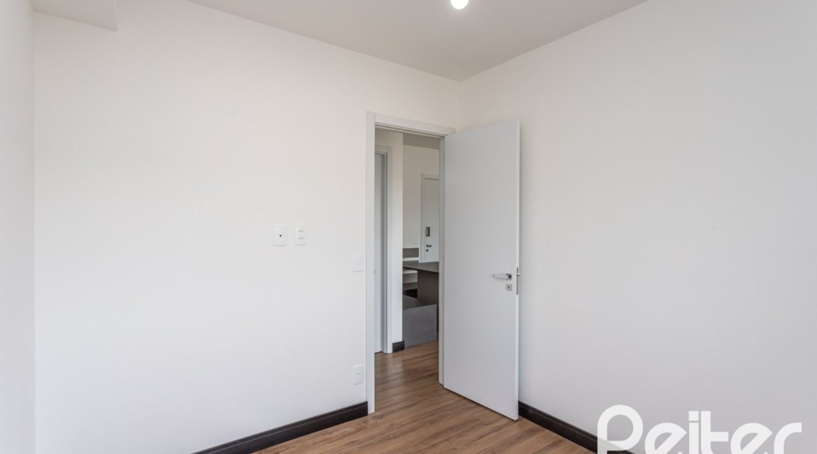 Apartamento à venda com 59m², 2 dormitórios, 1 suíte, 1 vaga, no bairro Jardim do Salso em Porto Alegre
