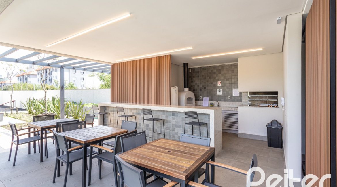 Apartamento à venda com 59m², 2 dormitórios, 1 suíte, 1 vaga, no bairro Jardim do Salso em Porto Alegre