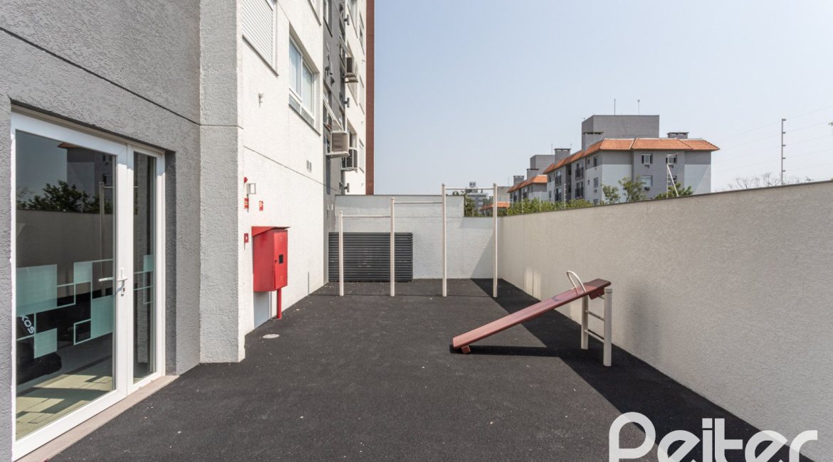 Apartamento à venda com 59m², 2 dormitórios, 1 suíte, 1 vaga, no bairro Jardim do Salso em Porto Alegre