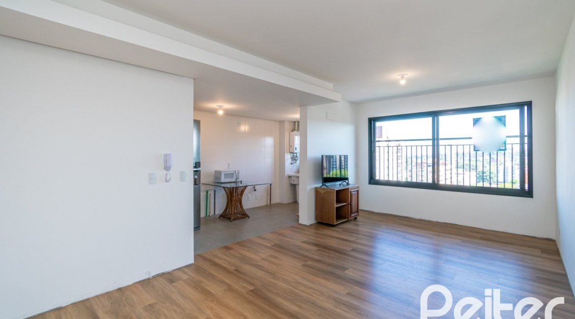 Apartamento à venda com 103m², 3 dormitórios, 1 suíte, 2 vagas, no bairro Tristeza em PORTO ALEGRE