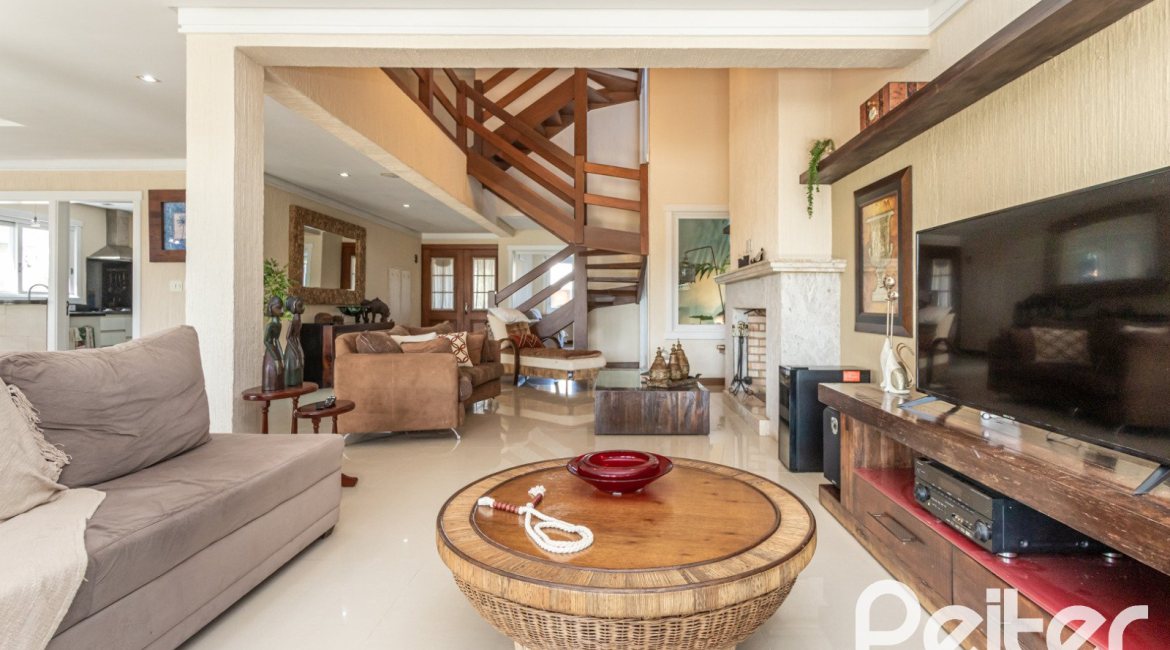 Casa em Condomínio à venda com 386m², 4 dormitórios, 4 suítes, 4 vagas, no bairro Terra Ville em PORTO ALEGRE