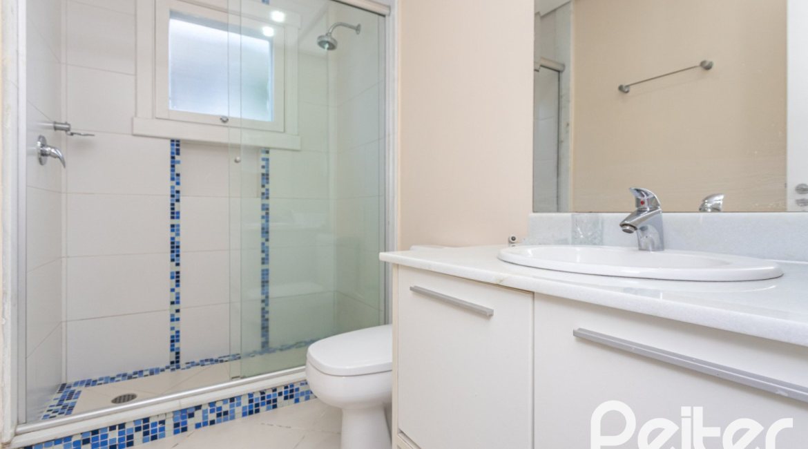 Casa em Condomínio à venda com 386m², 4 dormitórios, 4 suítes, 4 vagas, no bairro Terra Ville em PORTO ALEGRE