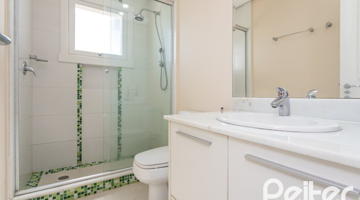 Casa em Condomínio à venda com 386m², 4 dormitórios, 4 suítes, 4 vagas, no bairro Terra Ville em PORTO ALEGRE