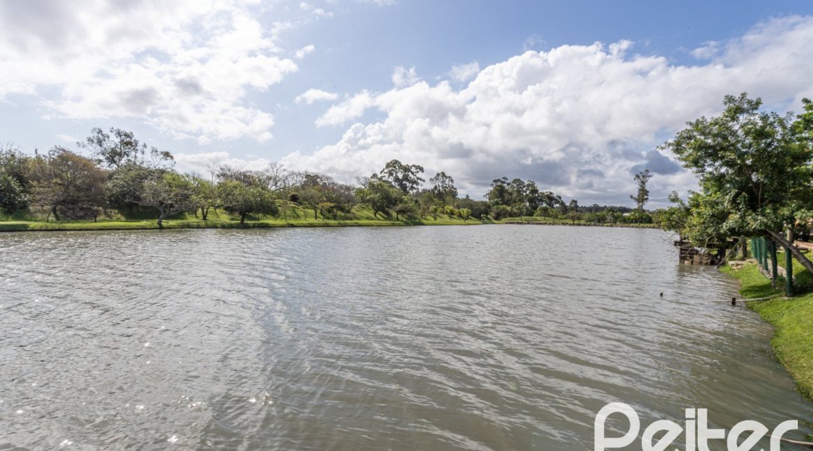Casa em Condomínio à venda com 386m², 4 dormitórios, 4 suítes, 4 vagas, no bairro Terra Ville em PORTO ALEGRE