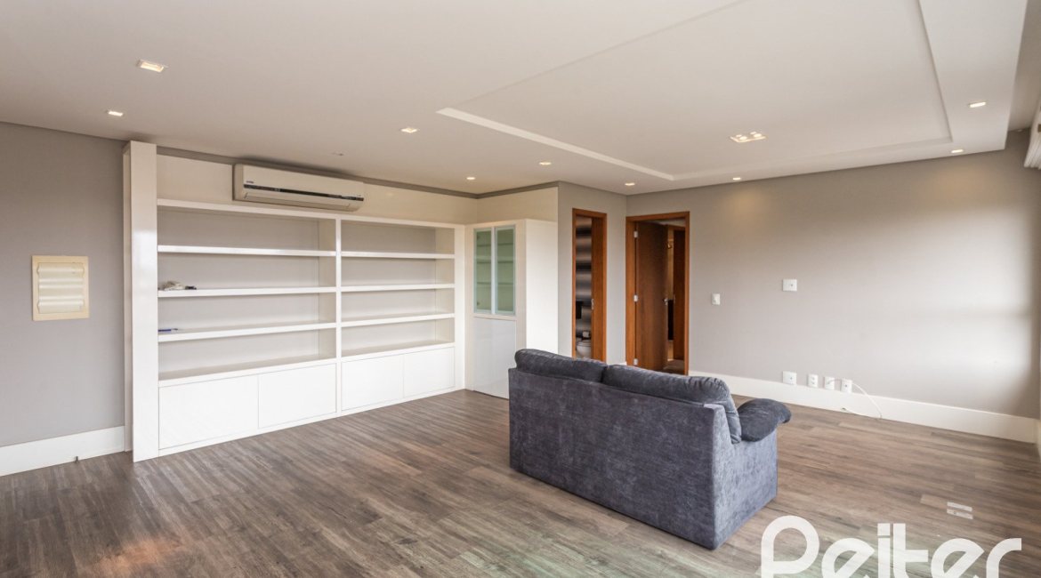 Apartamento à venda com 91m², 3 dormitórios, 1 suíte, 2 vagas, no bairro Tristeza em PORTO ALEGRE