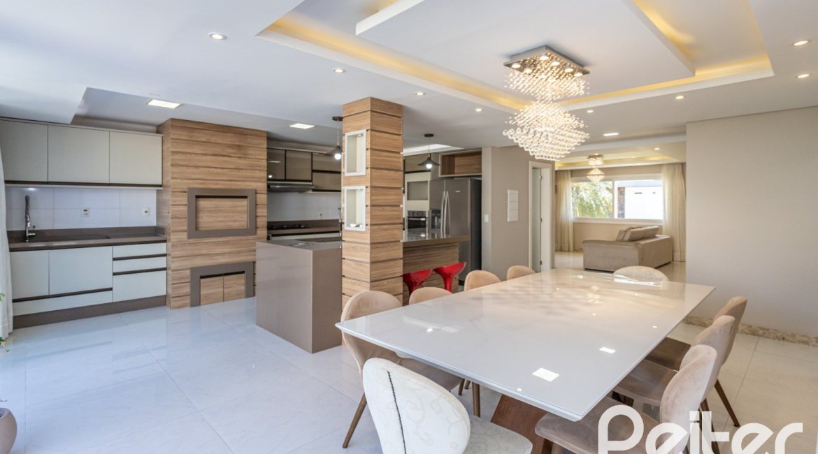 Casa em Condomínio à venda com 312m², 4 dormitórios, 4 suítes, 4 vagas, no bairro Hipica em PORTO ALEGRE