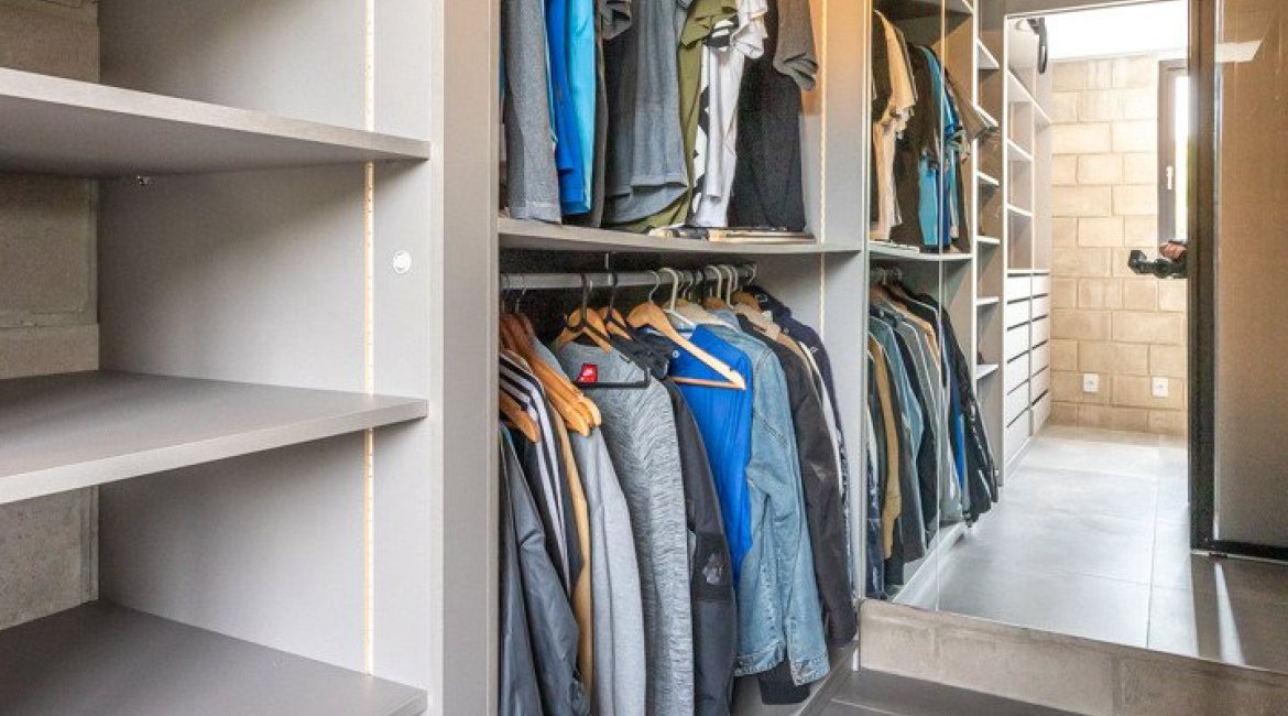  à venda, no bairro  em 