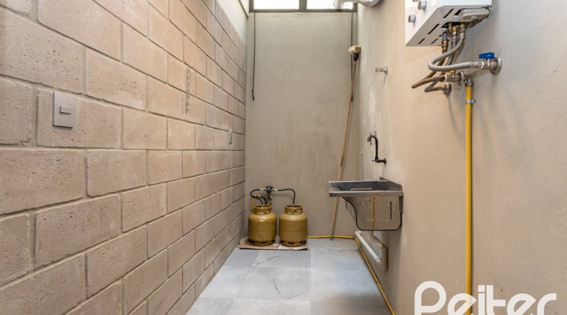  à venda, no bairro  em 