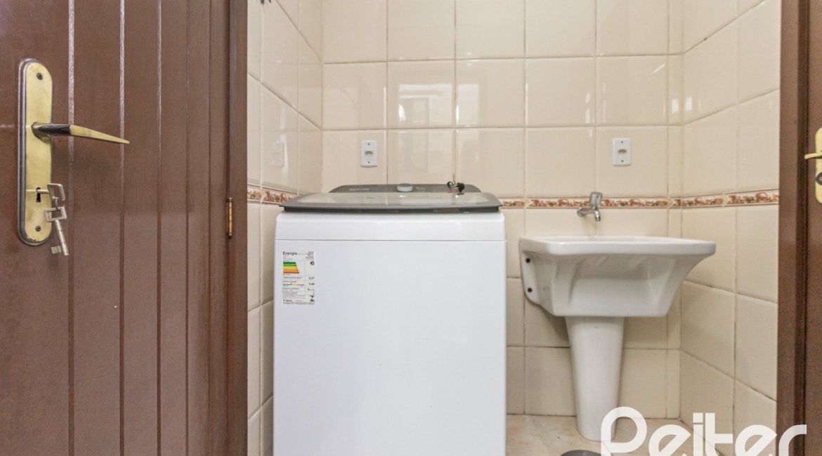  à venda, no bairro  em 