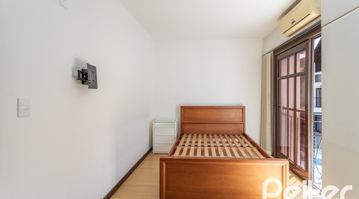  à venda, no bairro  em 