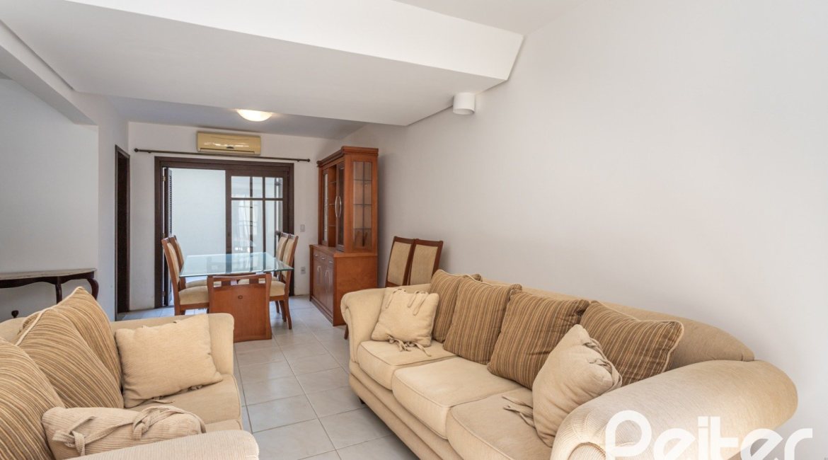  à venda, no bairro  em 