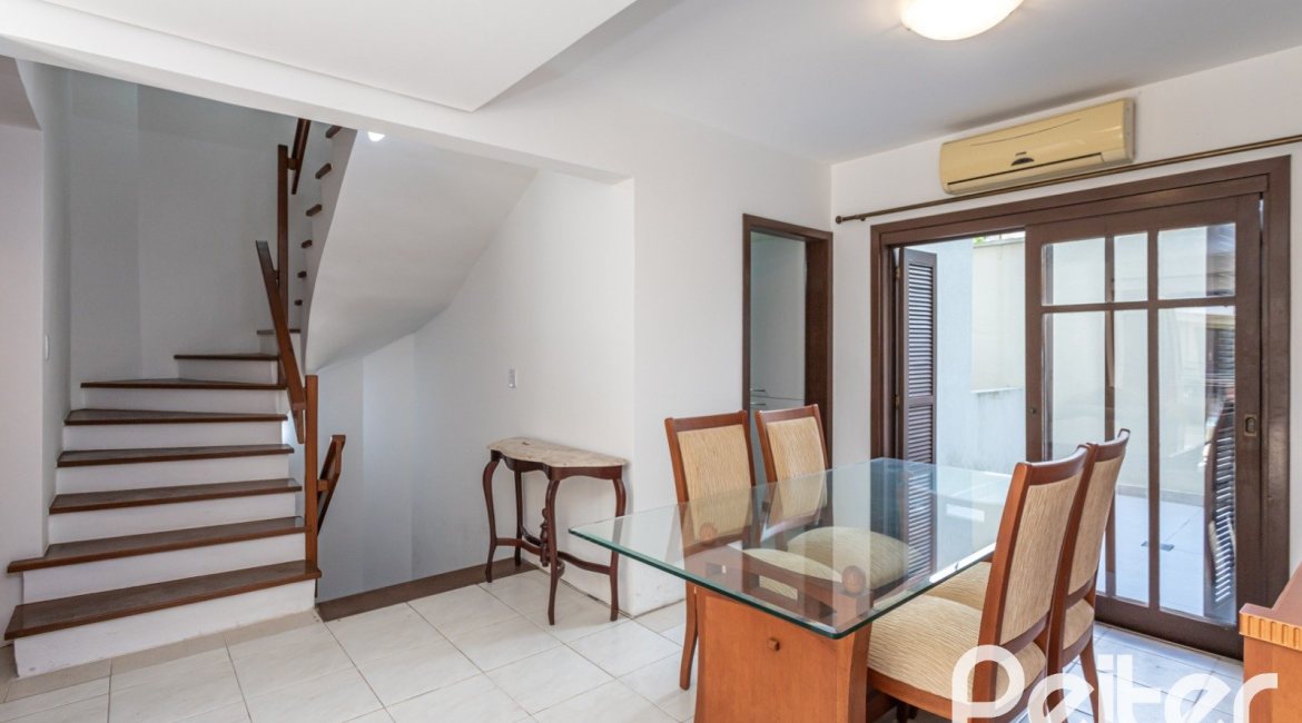  à venda, no bairro  em 