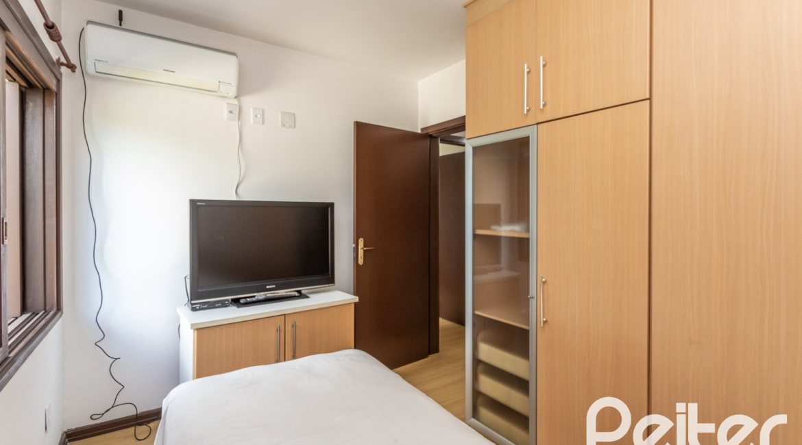  à venda, no bairro  em 