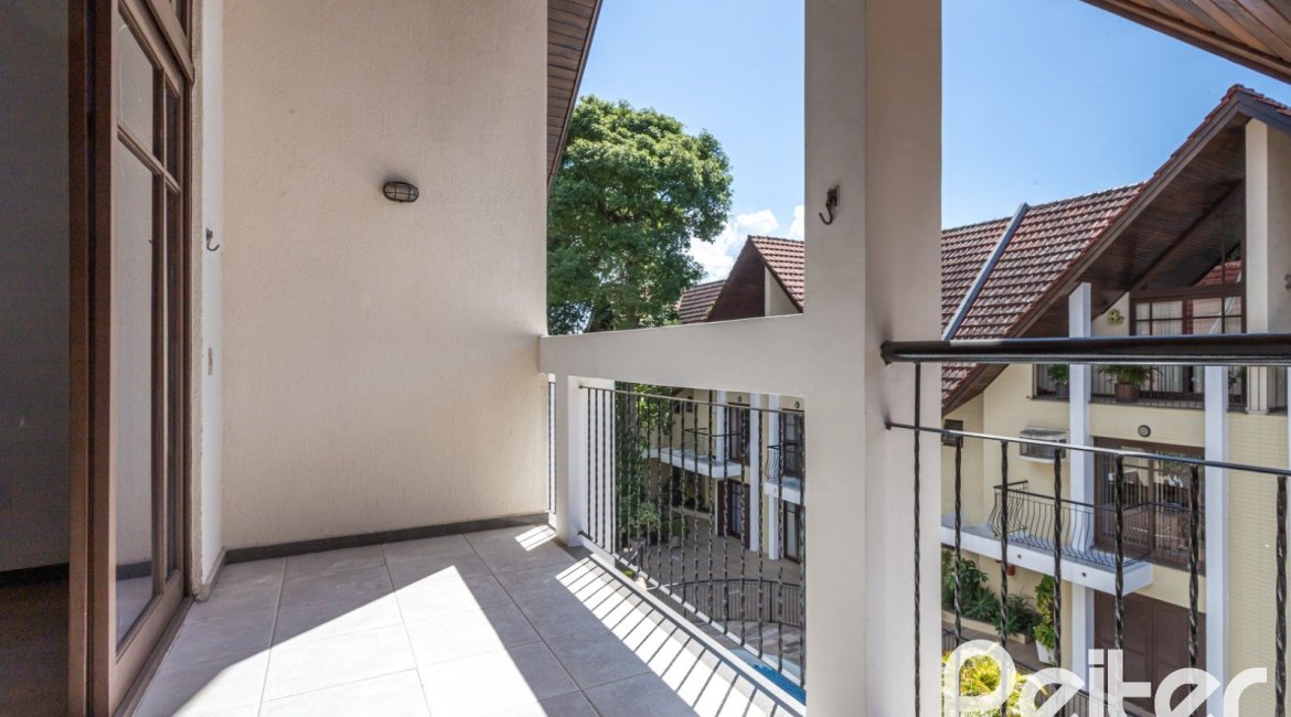  à venda, no bairro  em 