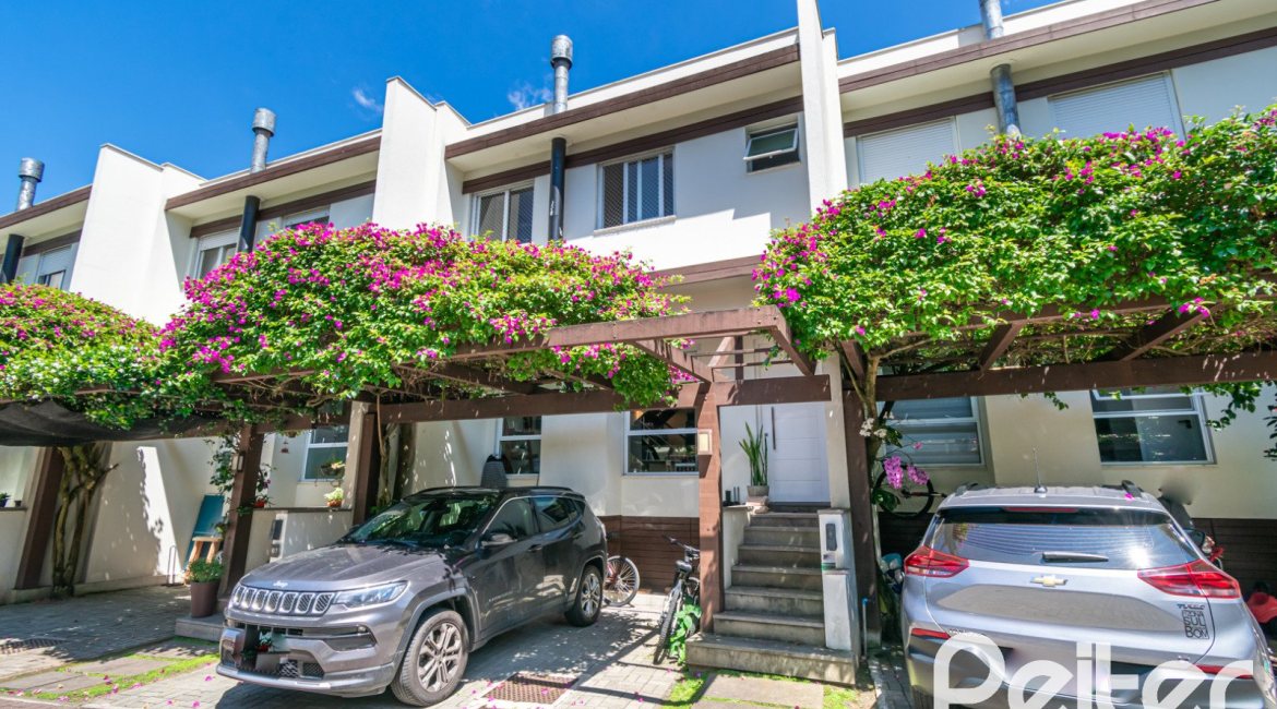 Casa em Condomínio à venda com 167m², 3 dormitórios, 1 suíte, 2 vagas, no bairro Ipanema em PORTO ALEGRE