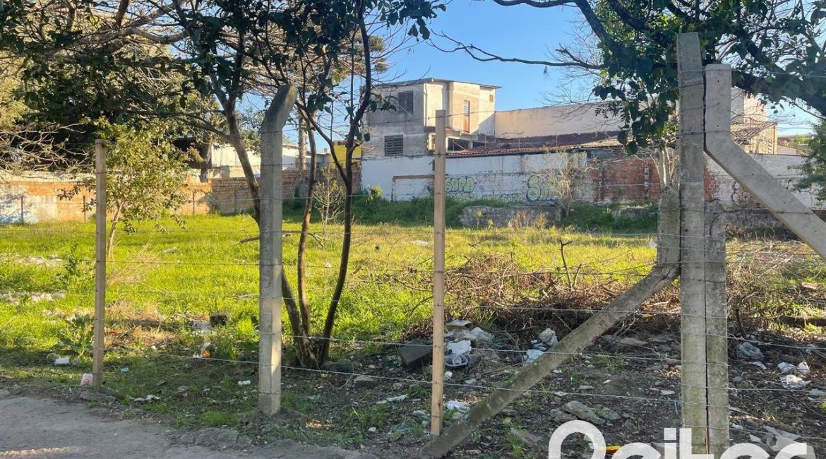 Terreno à venda com 1058m², no bairro Cristal em Porto Alegre