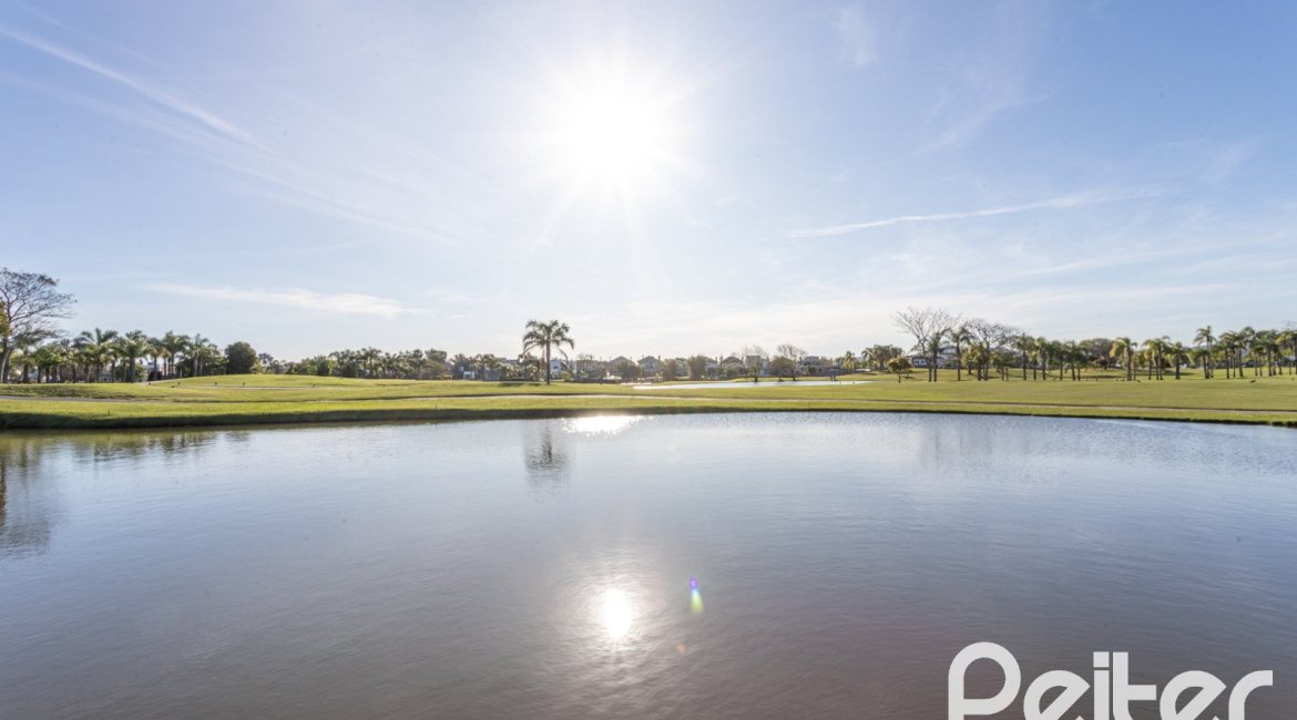Casa em Condomínio à venda com 276m², 2 dormitórios, 2 suítes, 2 vagas, no bairro Terra Ville em PORTO ALEGRE