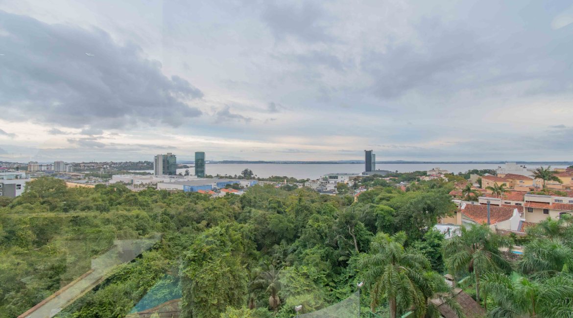 Apartamento à venda com 206m², 3 dormitórios, 3 suítes, 3 vagas, no bairro Cristal em PORTO ALEGRE