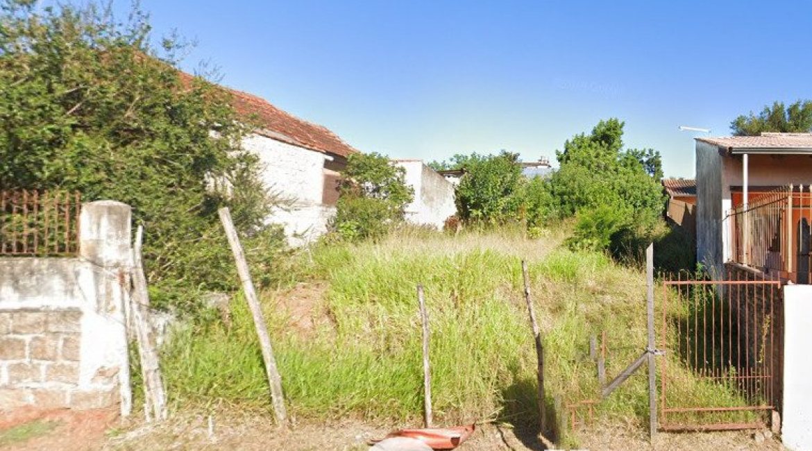 Terreno à venda com 298m², no bairro Tristeza em Porto Alegre