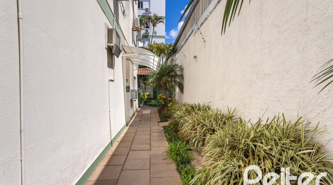 Empreendimento à venda, no bairro Tristeza em PORTO ALEGRE