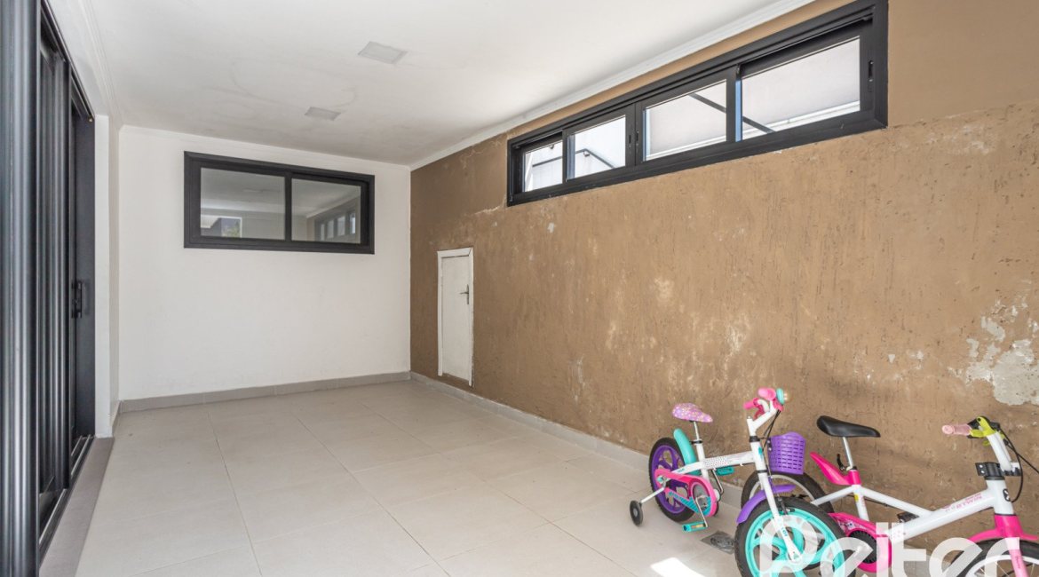 Apartamento à venda com 108m², 2 dormitórios, 2 suítes, 2 vagas, no bairro Nonoai em PORTO ALEGRE