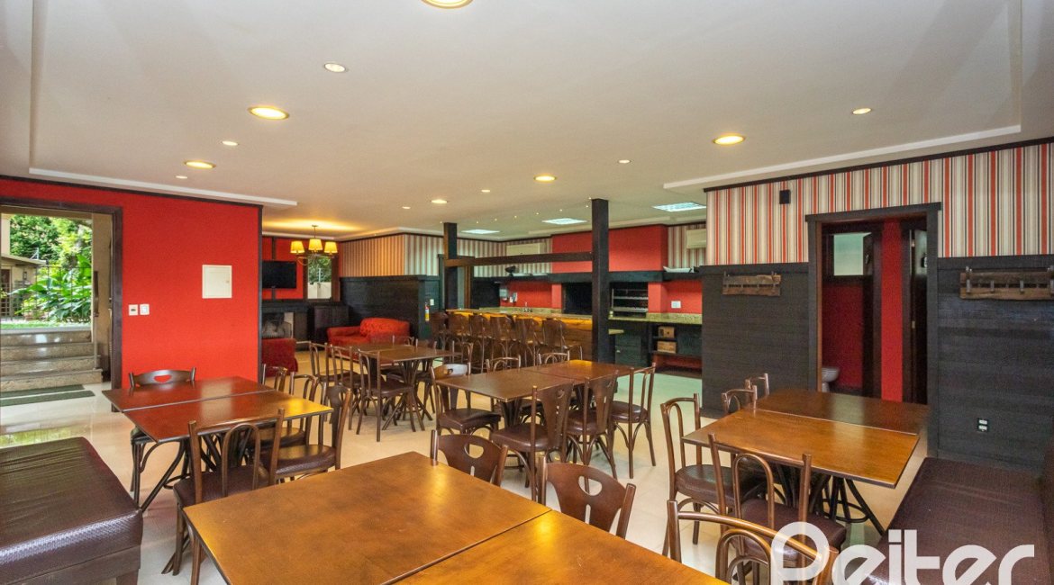 Casa em Condomínio à venda com 380m², 4 dormitórios, 2 suítes, 3 vagas, no bairro Tristeza em PORTO ALEGRE