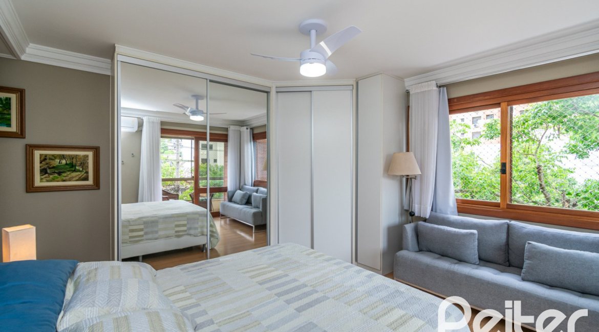 Apartamento à venda com 154m², 3 dormitórios, 1 suíte, 3 vagas, no bairro Tristeza em PORTO ALEGRE