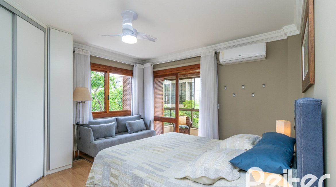 Apartamento à venda com 154m², 3 dormitórios, 1 suíte, 3 vagas, no bairro Tristeza em PORTO ALEGRE