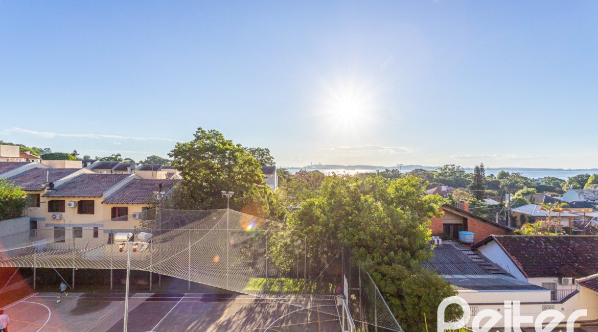 Apartamento à venda com 94m², 3 dormitórios, 1 suíte, 2 vagas, no bairro Tristeza em PORTO ALEGRE