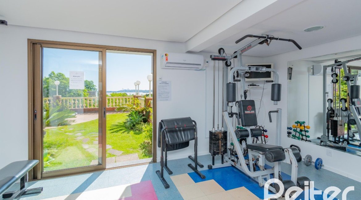 Apartamento à venda com 94m², 3 dormitórios, 1 suíte, 2 vagas, no bairro Tristeza em PORTO ALEGRE