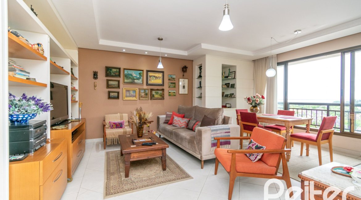 Apartamento à venda com 94m², 3 dormitórios, 1 suíte, 2 vagas, no bairro Tristeza em PORTO ALEGRE