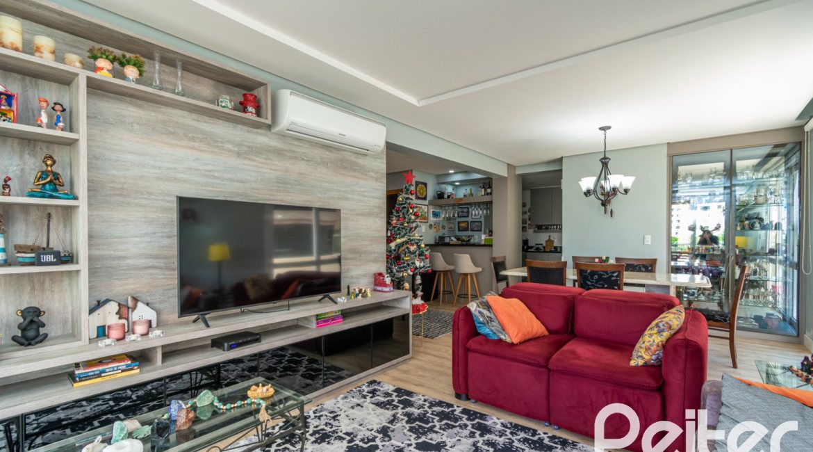 Apartamento à venda com 152m², 3 dormitórios, 1 suíte, 2 vagas, no bairro Tristeza em PORTO ALEGRE