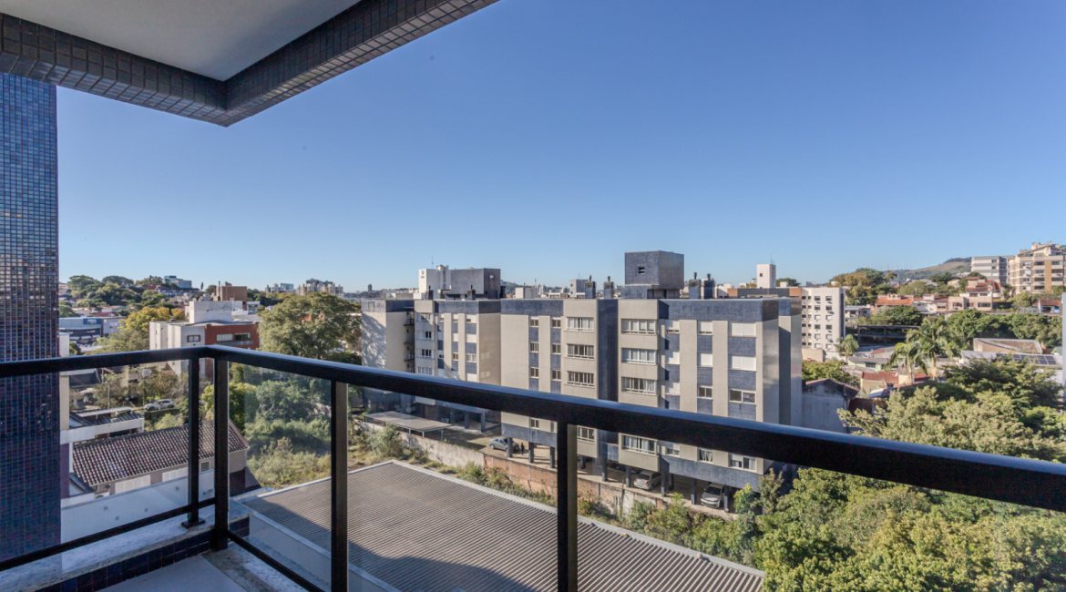Apartamento à venda com 133m², 3 dormitórios, 3 suítes, 2 vagas, no bairro Tristeza em PORTO ALEGRE
