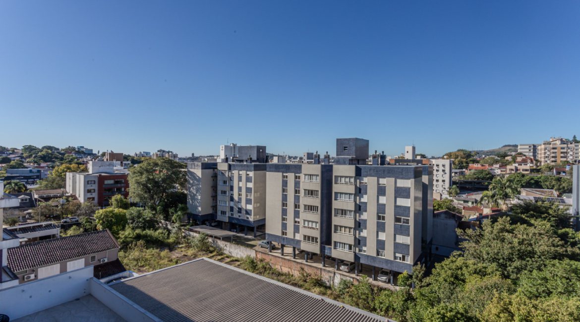 Apartamento à venda com 133m², 3 dormitórios, 3 suítes, 2 vagas, no bairro Tristeza em PORTO ALEGRE