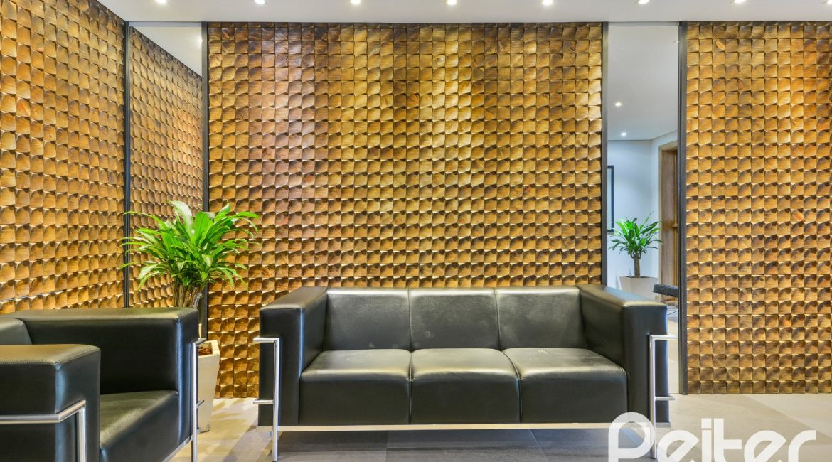 Apartamento à venda com 154m², 3 dormitórios, 1 suíte, 4 vagas, no bairro Tristeza em PORTO ALEGRE