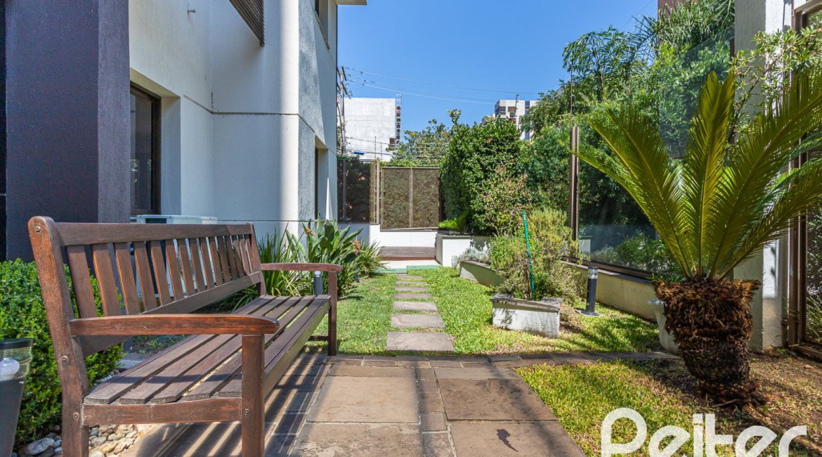 Empreendimento à venda, no bairro Tristeza em PORTO ALEGRE