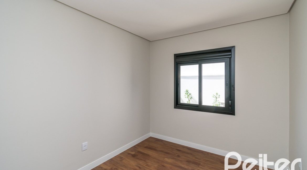 Casa em Condomínio à venda com 93m², 3 dormitórios, 1 suíte, 2 vagas, no bairro Hípica em Porto Alegre