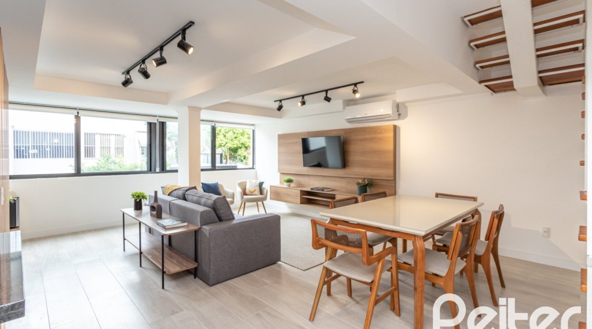 Apartamento à venda com 108m², 2 dormitórios, 2 suítes, 2 vagas, no bairro Nonoai em PORTO ALEGRE